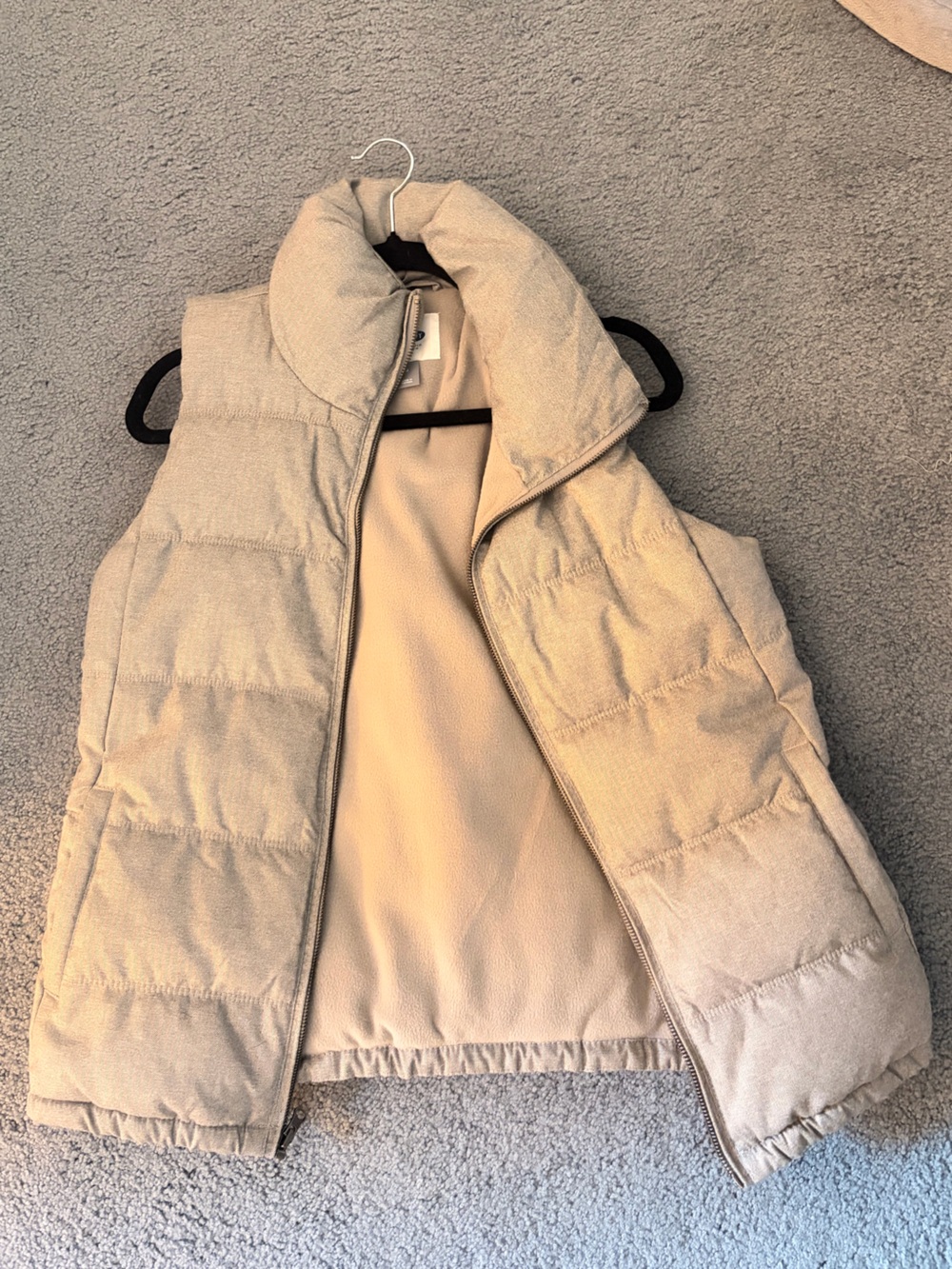 Grey old navy puffer vest